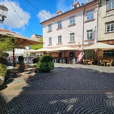 Relaxed Escape In The Old Town - App Sviti Tour As Апартаменты