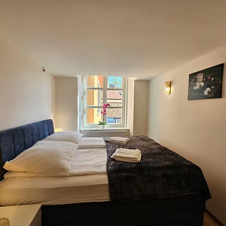 Апартаменты Relaxed Escape In The Old Town - App Sviti Tour As Любляна
