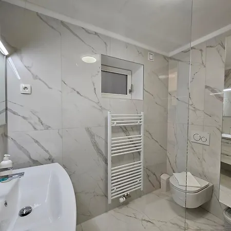 Relaxed Escape In The Old Town - App Sviti Tour As Apartment Ljubljana