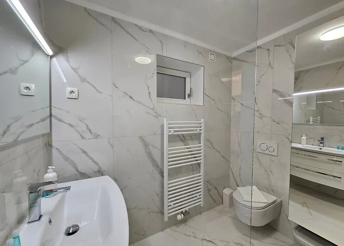 Relaxed Escape In The Old Town - App Sviti Tour As Appartement Ljubljana