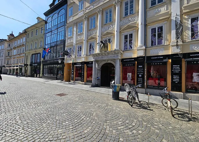 Relaxed Escape In The Old Town - App Sviti Tour As Ljubljana